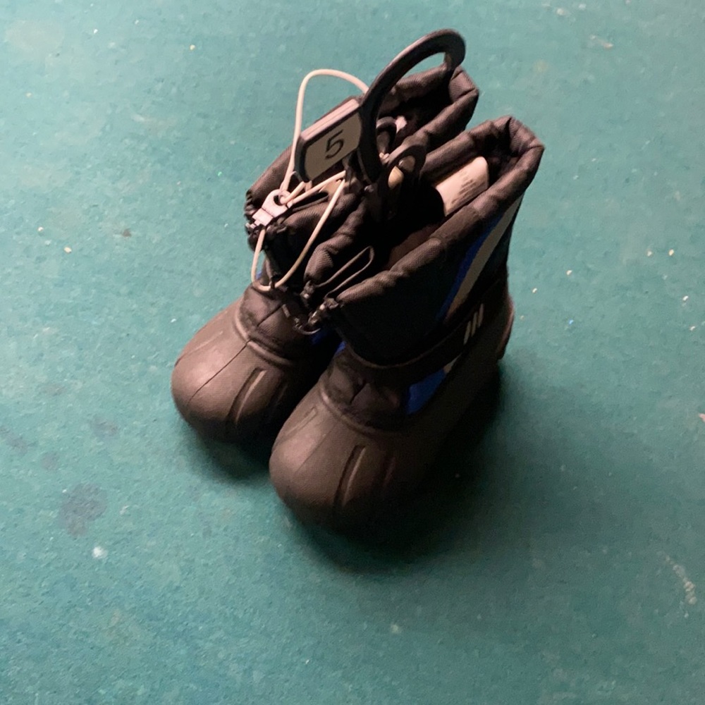 Baby boy winter boots
